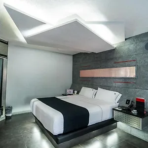  Motel Kuboz Motor