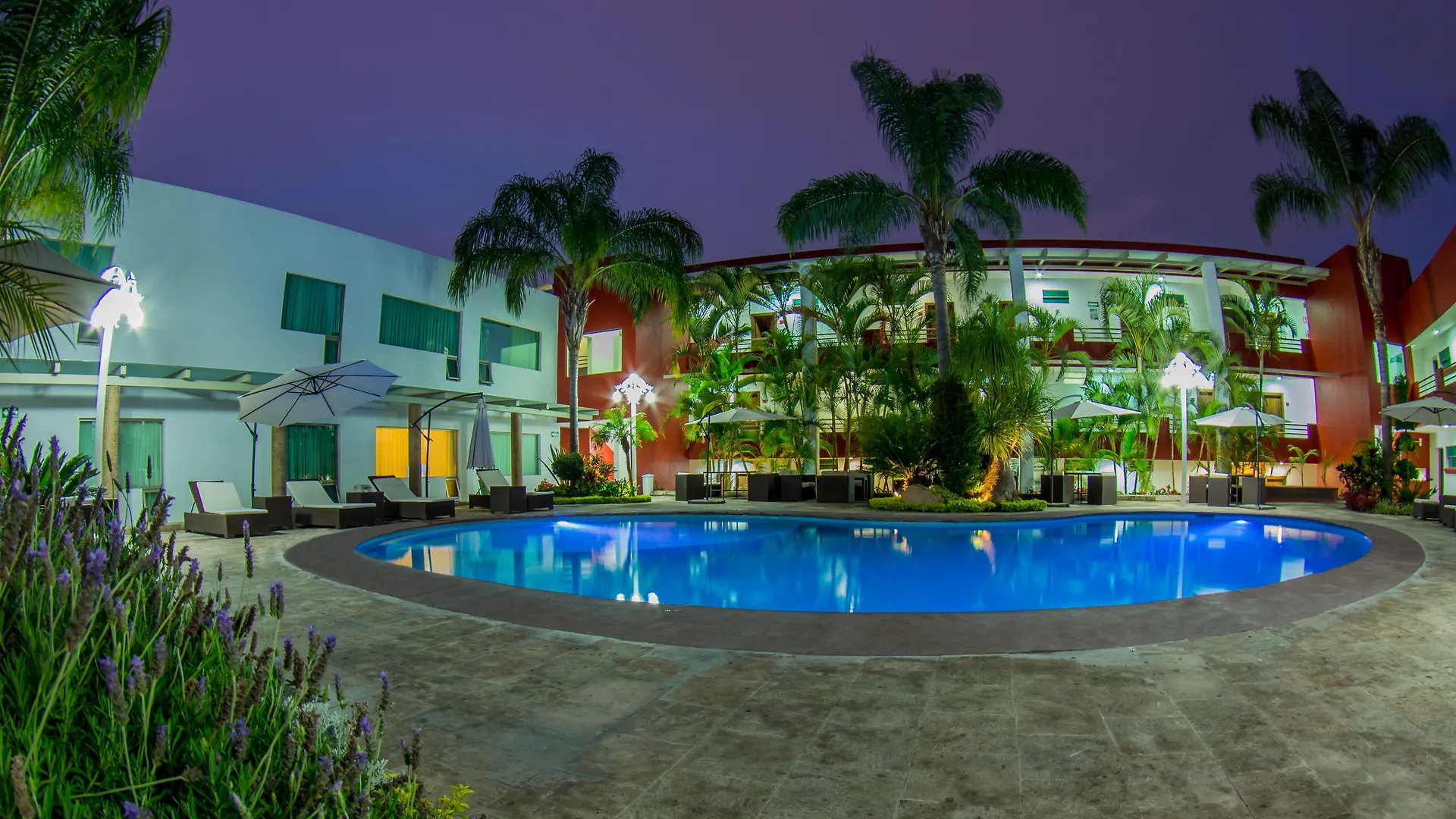 Hotel Estancia Business Class Zapopan 4*,