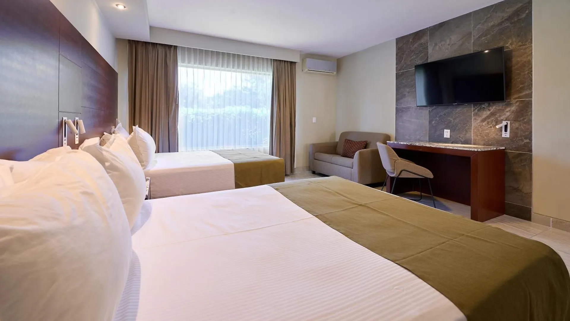 Hotel Estancia Business Class Zapopan Mexico
